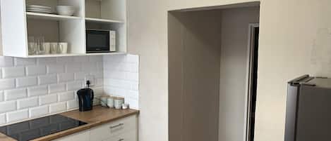 Microwave, stovetop