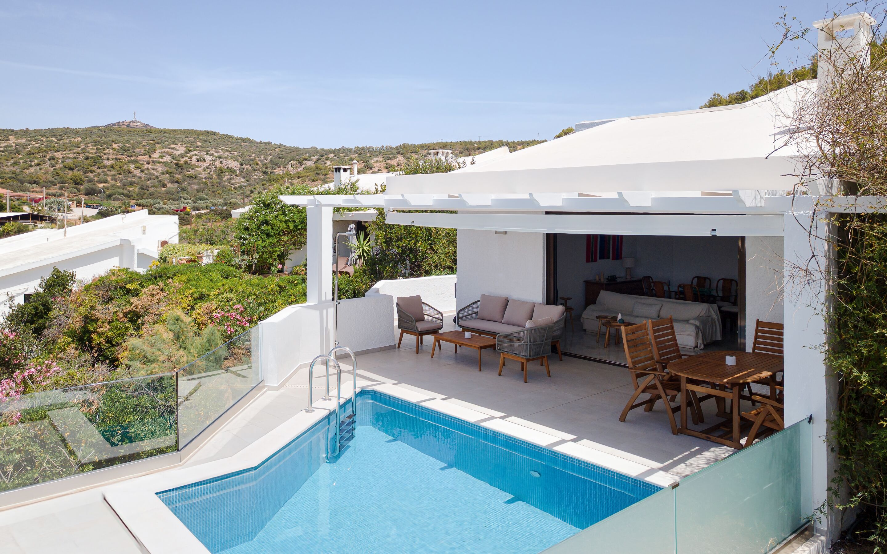 Seasonal outdoor pool