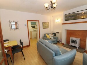 Living area - Holme Cottage (Hebden Bridge)