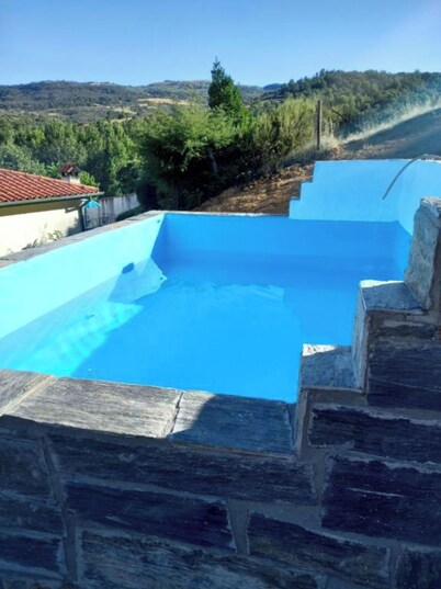 Local Accommodation Madre de Cima