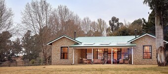 Family Escape | Pet-Friendly Mountain Stay