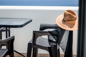 Basic Triple Room, Sea View | Terrace/patio