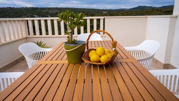 Family House, 6 Bedrooms, Sea View | View from room