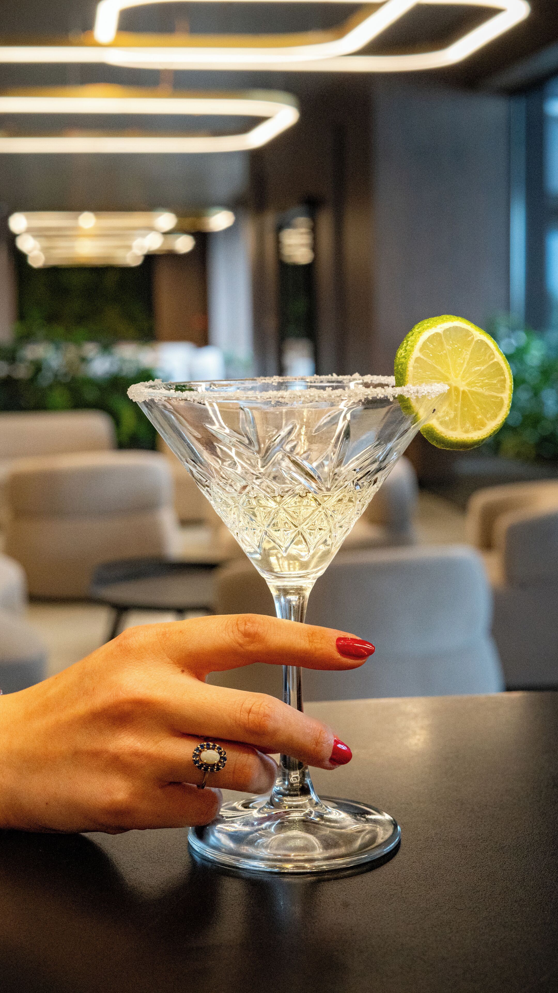 Lobby-lounge