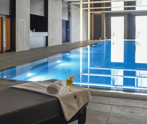 3 indoor pools, open 10:00 AM to 10:00 PM, lifeguards on site