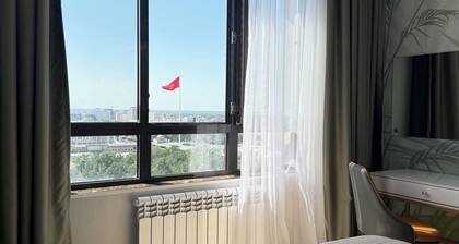 Central Serenity Loft1 with 2-bedroom 14th Floor View, near TSUM and GUM