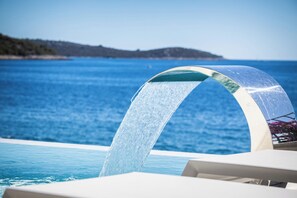 Pool - Animare Villas Croatia - Villa Marvella (Rogoznica)