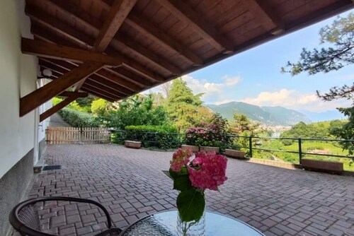 Bellavista Iseo, quiet and 2 independent units