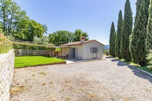Honeymoon villa, meerdere slaapkamers, uitzicht op gebergte (Villa Chimera Green 12 with Pool &) | Exterieur