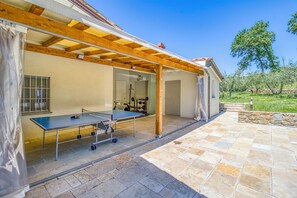 Honeymoon Villa, Multiple Bedrooms, Mountainside (Villa Chimera Green 12 with Pool &) | Terrace/patio