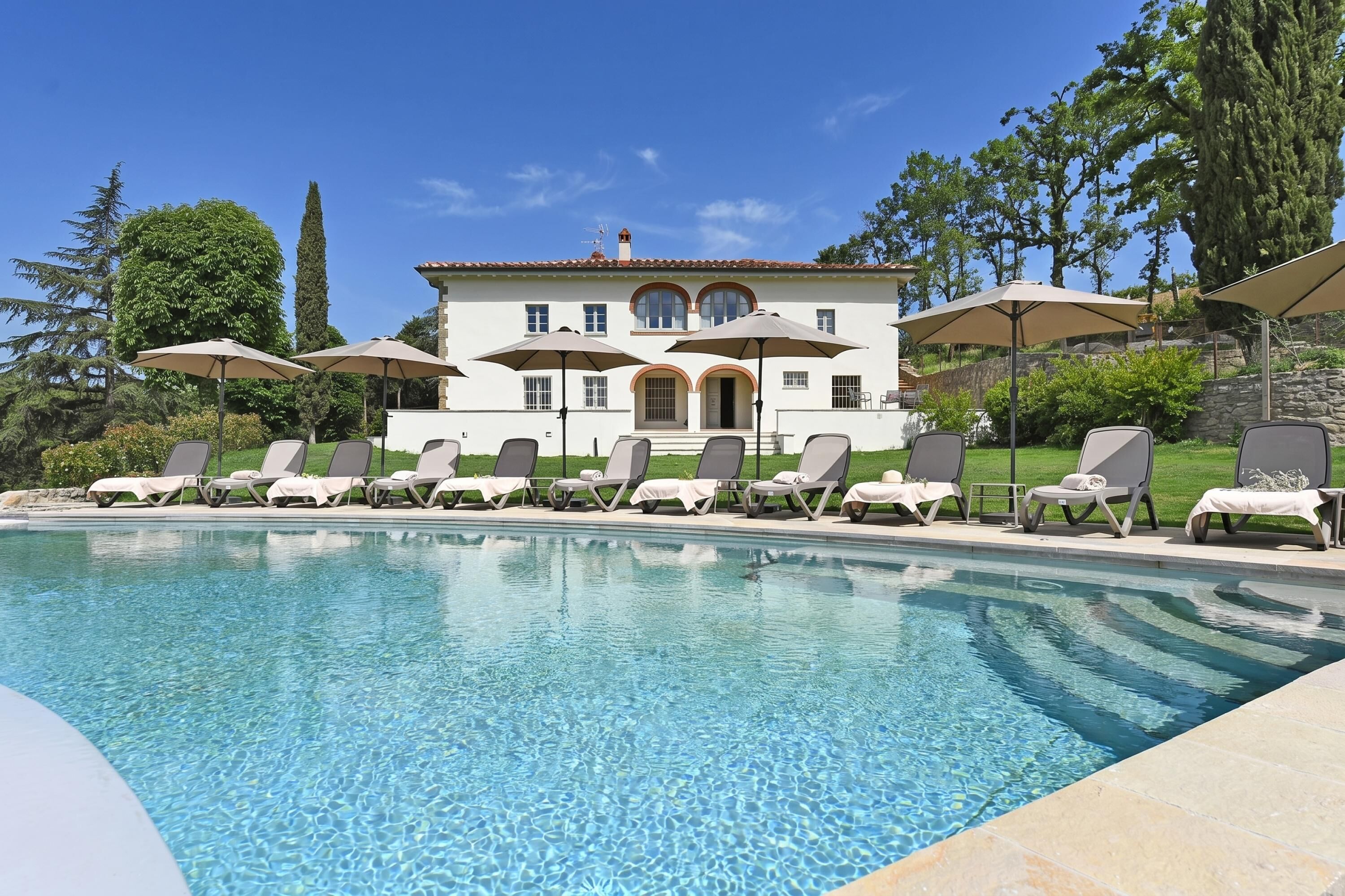 Villa luna di miele, camere multiple, lato montagna (Villa Chimera Green 12 with Pool &) | Piscina | Piscina stagionale all'aperto
