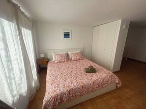 1 bedroom, iron/ironing board, travel crib, internet