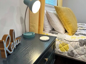 Bügeleisen/Bügelbrett, kostenloses WLAN, Bettwäsche