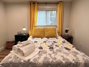 مكواة/لوح كي وواي فاي مجانًا وملاءات أسرّة