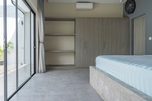 Premium Villa, 3 Bedrooms, Pool View | Blackout drapes, iron/ironing board, free WiFi, bed sheets - Lotus - 3-Bedroom Villa (Denpasar)