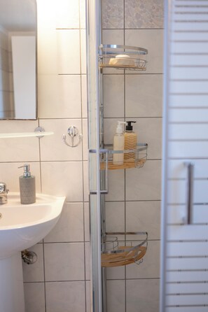 Bathroom - VK Athens Centre Apartment (Athens)