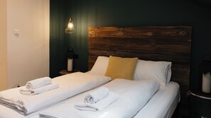 Apartemen (10) | Didekorasi berbeda-beda dan dilengkapi dengan perabotan berbeda-beda