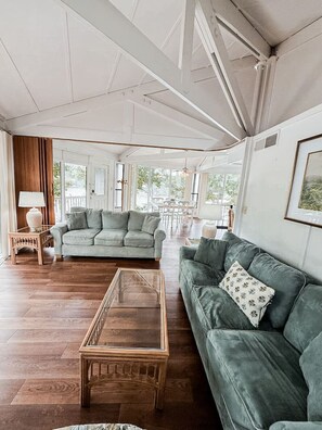 Smart-tv en een kantoor