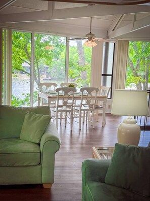 Smart-tv en een kantoor