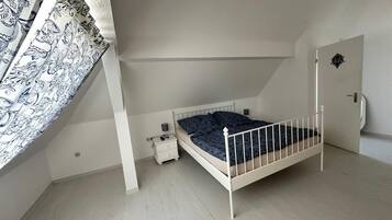 2 Schlafzimmer, Schreibtisch, kostenloses WLAN, Bettwäsche