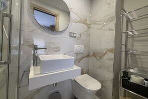 Shower, shampoo - Desconectaengalicia Paseo Silgar II, 2 bedrooms (Sanxenxo)