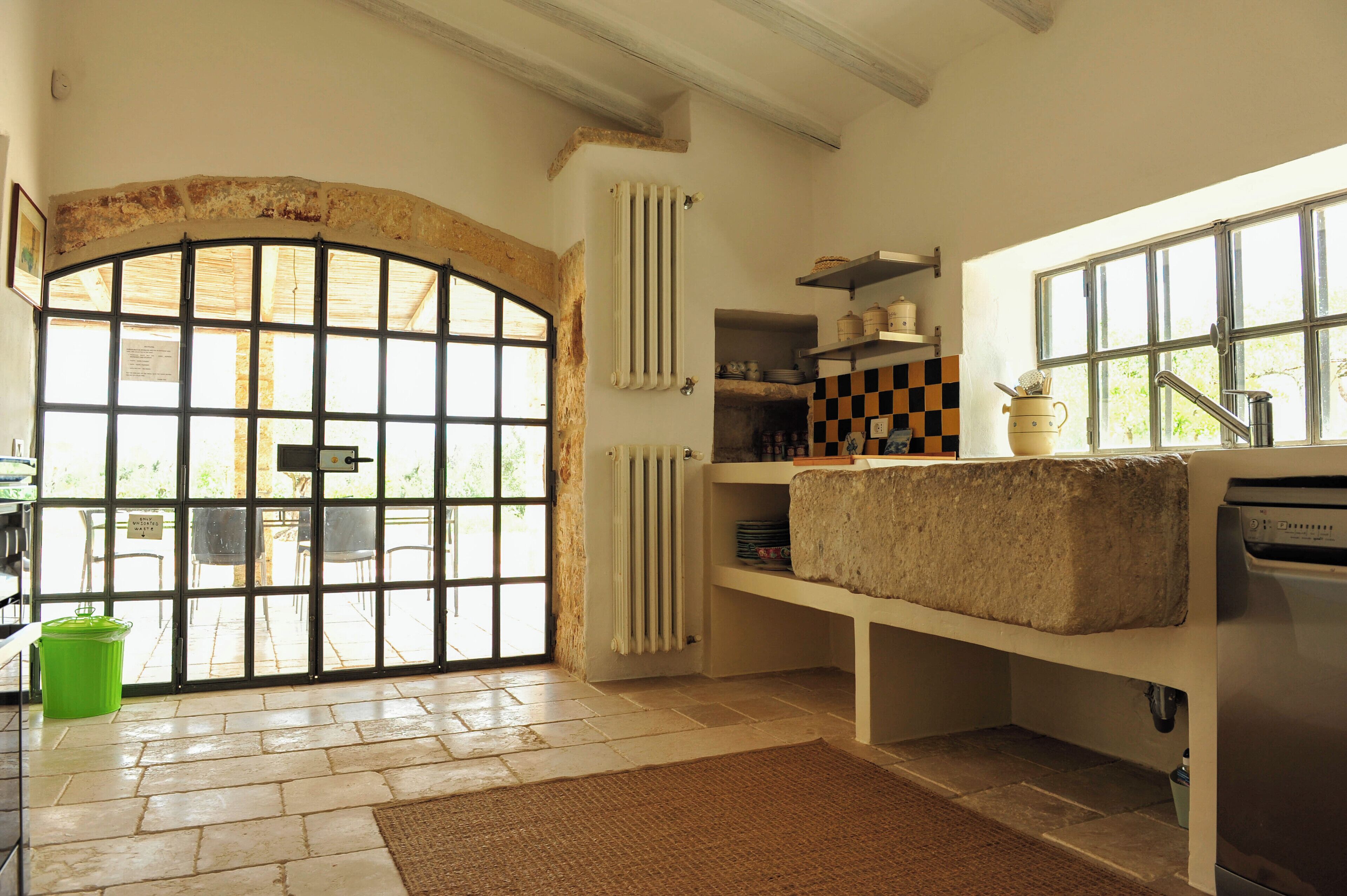 Kühlschrank, Ofen, Herdplatte, Geschirrspüler