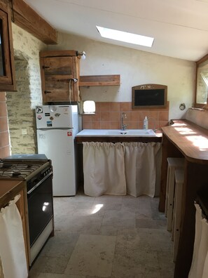 Four, plaque de cuisson