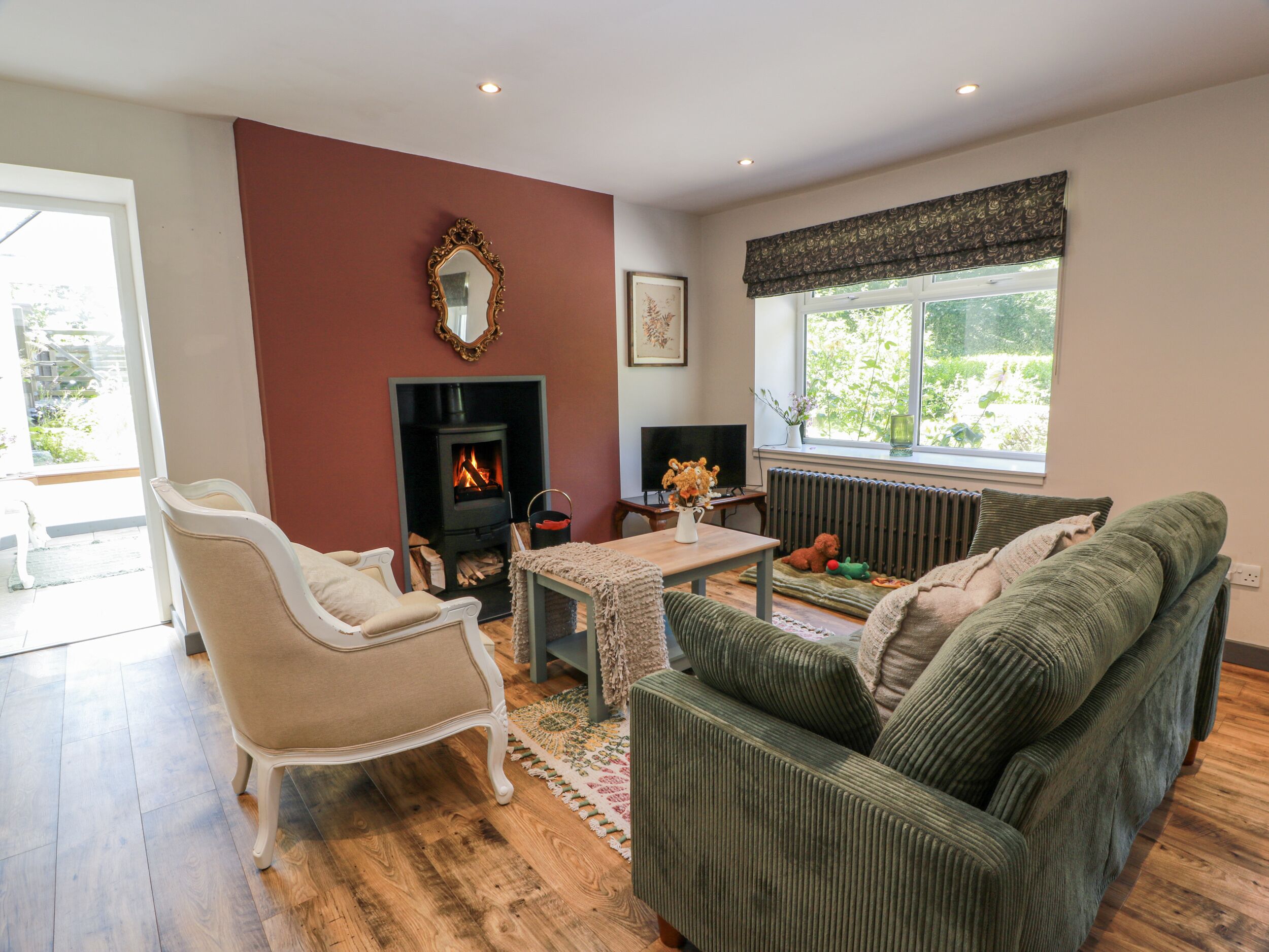 Cottage | Living area