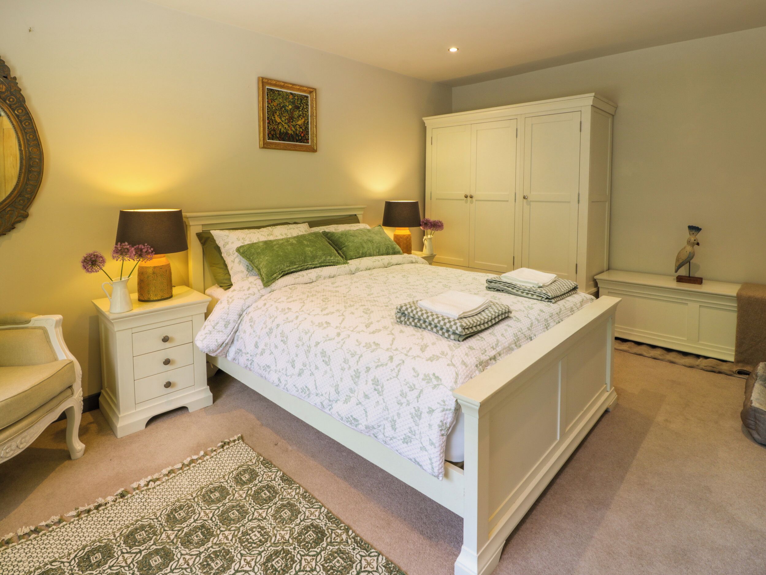 1 bedroom, individually decorated, individually furnished, free WiFi