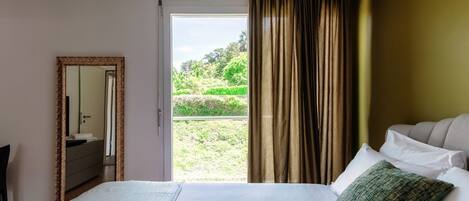 2 chambres, fer et planche à repasser, Wi-Fi gratuit, draps fournis