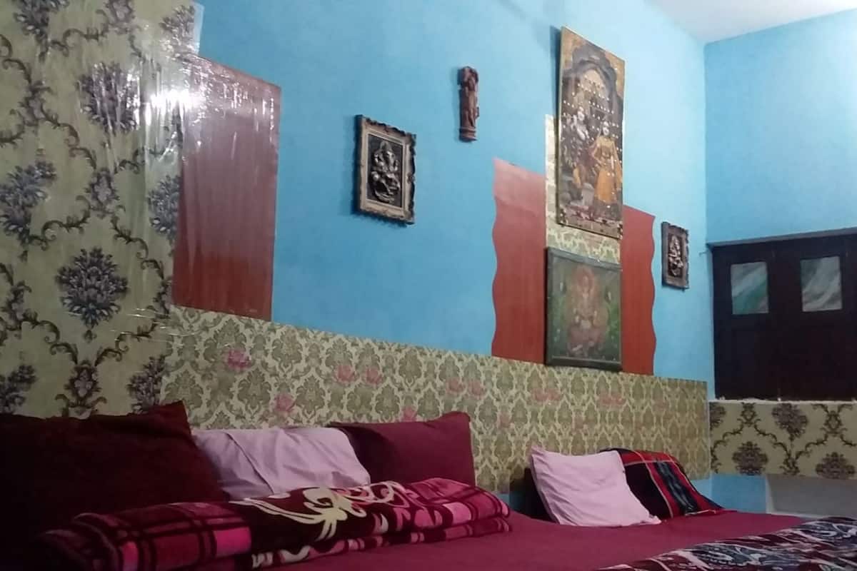 Family Room, Balcony