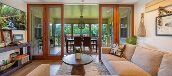 New Listing! Luxurious 4BR/3BA House with AC