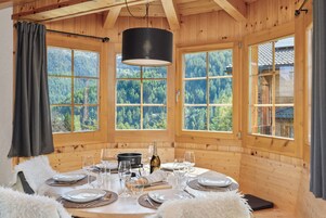 Chalet (4 Bedrooms) | Plano