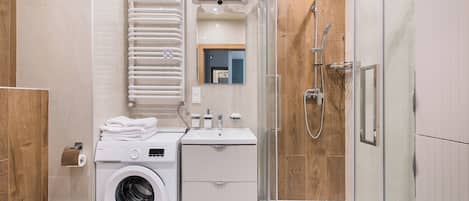 Appartement (24) | Salle de bain | Douche, serviettes fournies