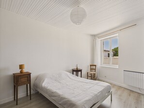 2 bedrooms, free WiFi