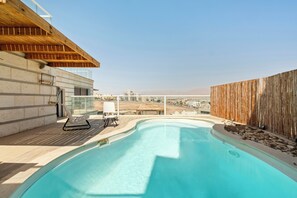 10 outdoor pools - MAMAD - Sea View Beach Penthouse by Sea N' Rent (Eilat)