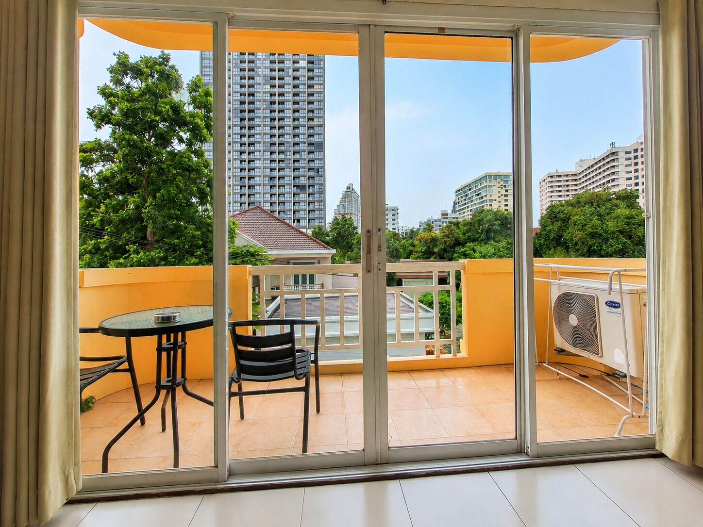 Superior Double Room, City View | Terrace/patio