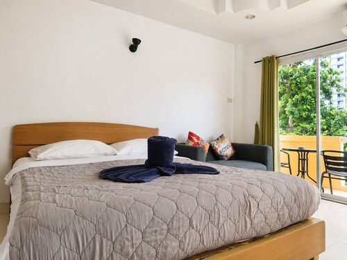 K2 Seaside Suites