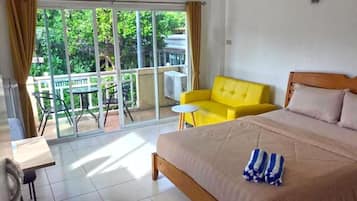 Superior Double Room, City View