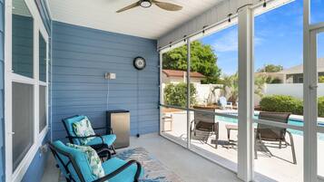 House, Pool View | Terrace/patio
