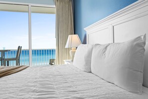 3 habitaciones, tabla de planchar con plancha, internet y ropa de cama 