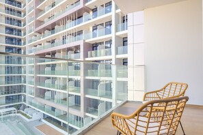 Apartment, 1 Bedroom, Balcony, City View | Balcony - Bloomfields Modern 1BR In Al Maryah (Abu Dhabi)