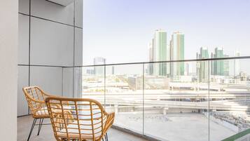 Apartment, 1 Bedroom, Balcony, City View | Balcony