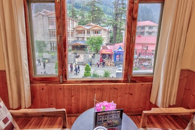 The mount Heaven Hotel  Vijayant