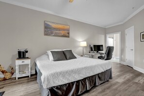 4 habitaciones, escritorio y wifi gratis 