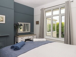 3 bedrooms, individually decorated, individually furnished, free WiFi - Dellcote (Yelverton)