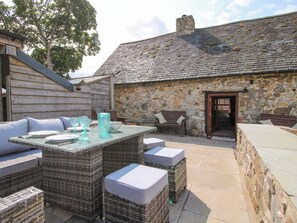 Cottage | Tempat makan outdoor