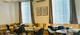 CMG Hotels Ltd