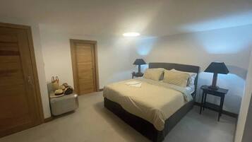 2 bedrooms, free WiFi, bed sheets