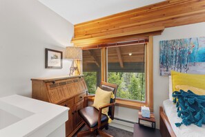 2 chambres, bureau, Wi-Fi gratuit, draps fournis